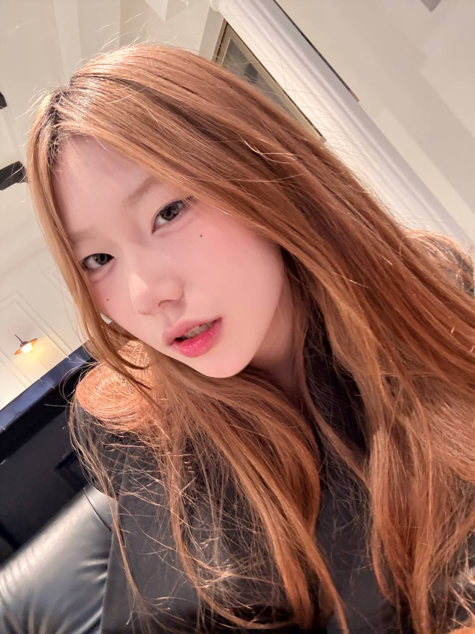 广东 东莞 19岁 168cm 115 D杯 无 💦多、骚、胸大、皮肤白、反差👻 抽烟纹身:无 SM:是 无套:可 口交:可 过夜:可 同居:可 可飞:可 价格:9 特点:💦多、骚、胸大、皮肤白、反差👻
