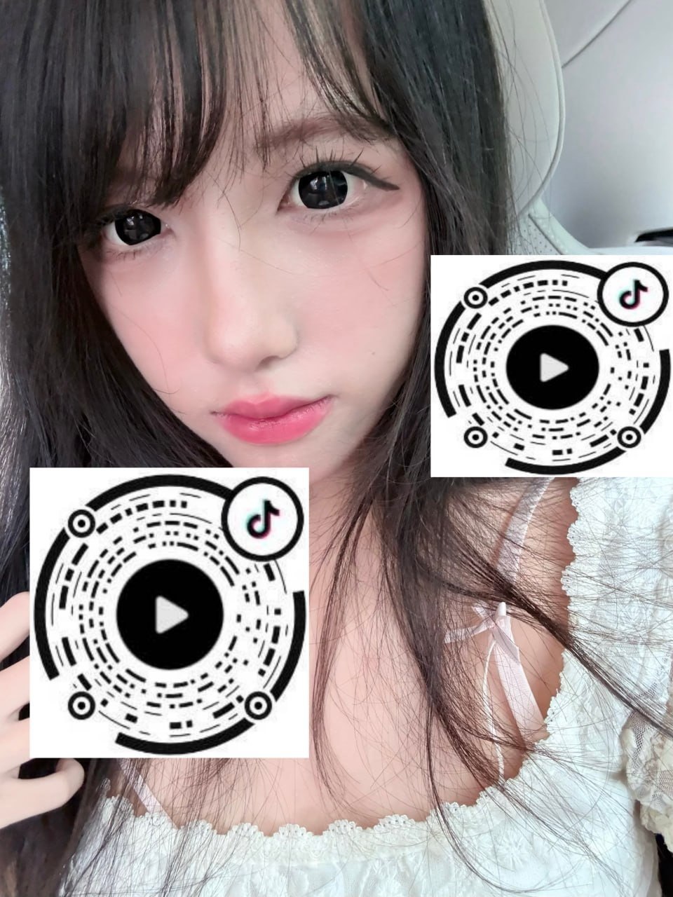 四川 成都 19岁 158cm 73 A杯 学生 脾气好听话,听话,配合度高,可以给哥哥不一样的体验 抽烟纹身:有纹身 SM:是 无套:否 口交:可 过夜:否 同居:否 可飞:否 价格:6 特点:脾气好听话,听话,配合度高,可以给哥哥不一样的体验