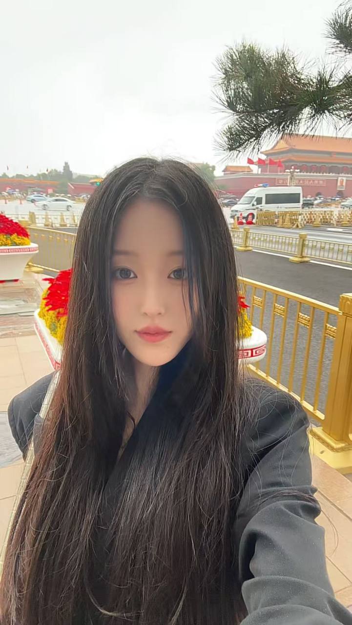 浙江 杭州 18岁 170cm 95 B杯 学生 新人 学生 三点粉 听话 抽烟纹身:无 SM:可轻微 无套:否 口交:可 过夜:可 同居:可 可飞:可 价格:25 特点:新人 学生 三点粉 听话