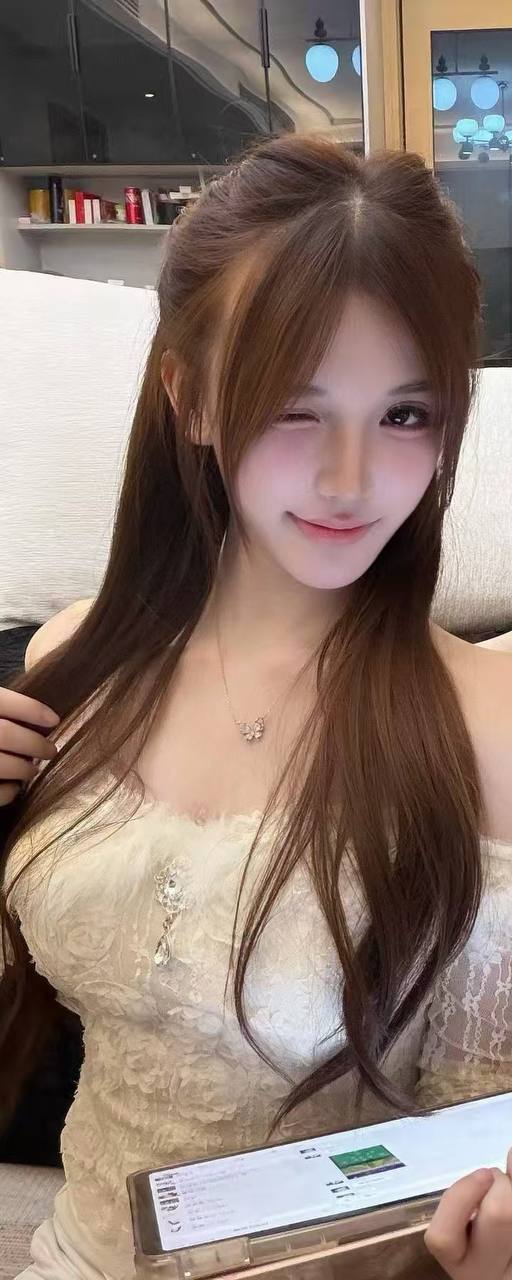 浙江 杭州 04岁 165cm 86 B杯 学生 少数民族 师范生大四本科在读 性格好素质高 本人和照片一样 平面模特 偶尔兼职 抽烟纹身:无 SM:否 无套:可 口交:可 过夜:可 同居:否 可飞:可 价格:15 特点:少数民族 师范生大四本科在读 性格好素质高 本人和照片一样 平面模特 偶尔兼职