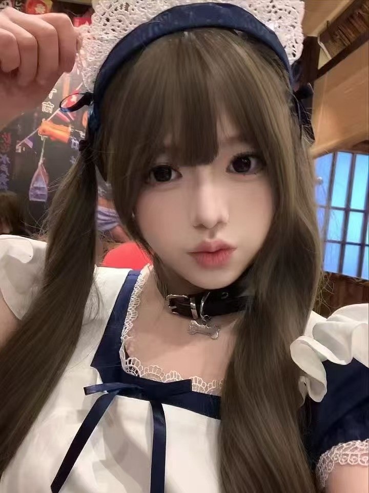 湖南 长沙 19岁 162cm 91 B杯 妥妥的二次元萌妹,平时极度听话、时间多得随时能约,穿上 JK 制服就是活脱脱从动漫里走出来的神仙妹子,还能陪你一起打游戏 SM:否 无套:否 口交:可 过夜:可 同居:看情况 可飞:可 港澳也可 价格:10 特点:妥妥的二次元萌妹,平时极度听话、时间多得随时能约,穿上 JK 制服就是活脱脱从动漫里走出来的神仙妹子,还能陪你一起打游戏