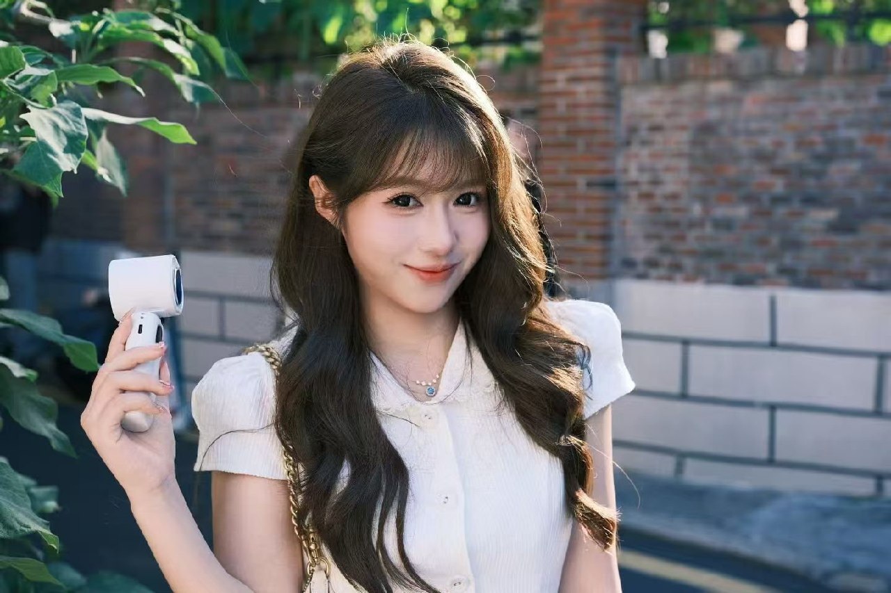 福建 厦门 22岁 159cm 46 B杯 本科 唱歌,人照无差 SM:否 无套:否 口交:否 过夜:可 同居:可 可飞:周边城市 价格:7 特点:唱歌,人照无差