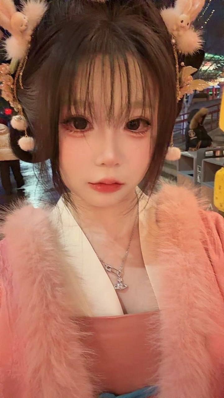 江西 南昌 18岁 153cm 80 B杯 主播 腿好看 脚好看小巧 身材匀称 话特别多 特别能提供情绪价值 骚 反差婊 口活一流 喜欢你射我脸上 希望遇到高素质的哥哥可以一起解锁跟多玩法 榨干哥哥的每一次 可双可多人加2k SM:可 无套:可 口交:可 过夜:可 同居:否 可飞:可 价格:10 特点:腿好看 脚好看小巧 身材匀称 话特别多 特别能提供情绪价值 骚 反差婊 口活一流 喜欢你射我脸上 希望遇到高素质的哥哥可以一起解锁跟多玩法 榨干哥哥的每一次 可双可多人加2k
