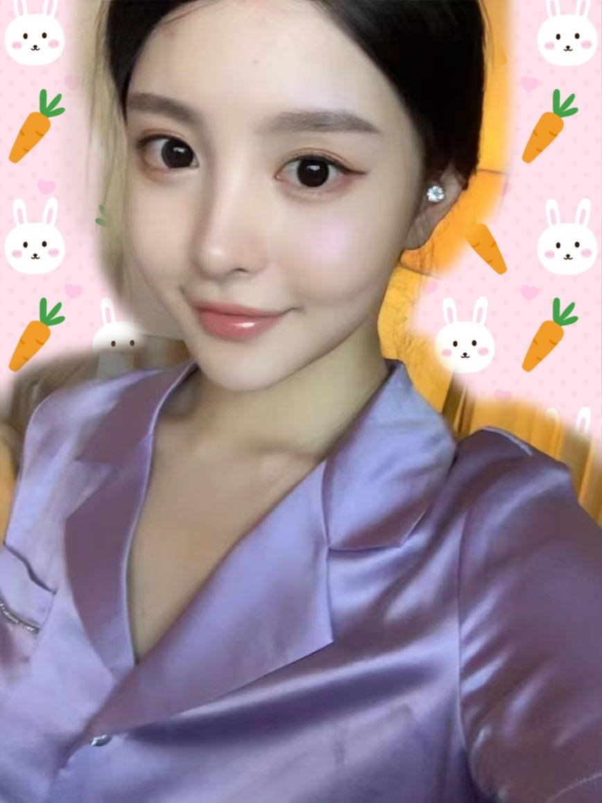广东 深圳 1岁 165cm 95 B杯 文员 冷白皮 95斤 b➕真🐻 清纯甜美 温柔乖巧 情商高 学习过8年的舞蹈 肢体柔软 素颜好看 无套:否 口交:可 可飞:可 价格:50 特点:冷白皮 95斤 b➕真🐻 清纯甜美 温柔乖巧 情商高 学习过8年的舞蹈 肢体柔软 素颜好看