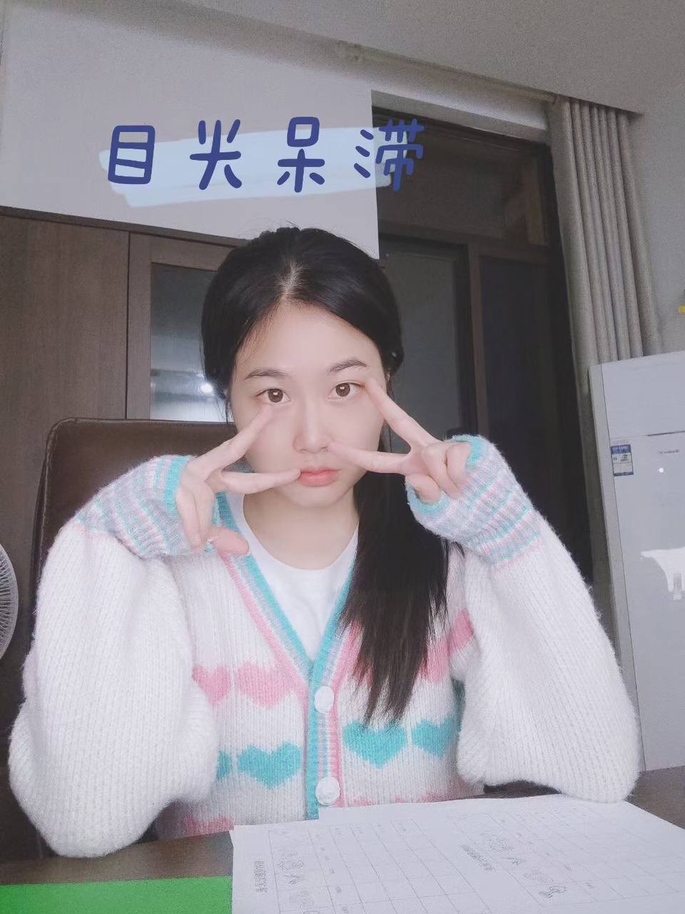 湖南 长沙 22岁 165cm 99 C杯 广州音乐学院研究生 广州音乐学院研究生,有双灵巧的手指会弹钢琴、身体柔性好会跳舞、可以提供情绪价值 SM:否 无套:否 口交:可 过夜:可 同居:相处后考虑 可飞:可 价格:10 特点:广州音乐学院研究生,有双灵巧的手指会弹钢琴、身体柔性好会跳舞、可以提供情绪价值
