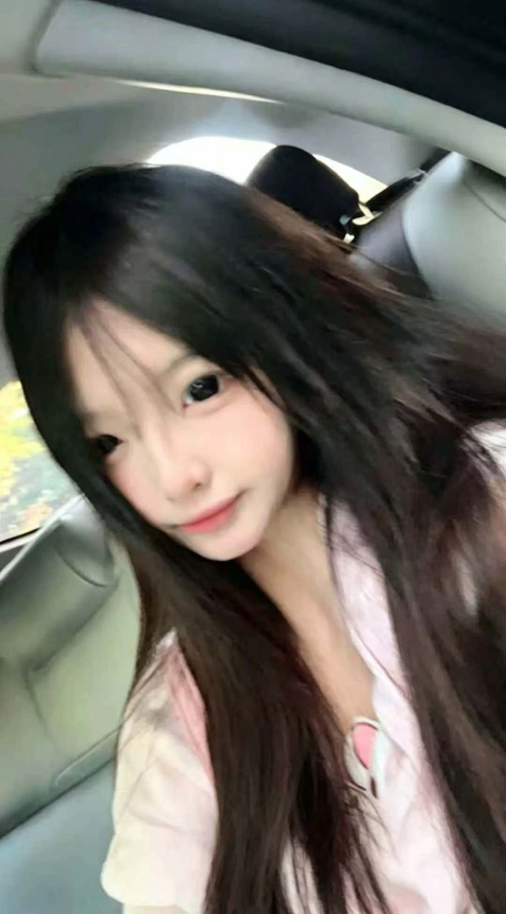 河南 郑州 18岁 161cm 86 B杯 学生 可无套内,口技好(口爆),娇小可爱,幼态(抱起来操)身材颜值双一流,双马尾萝莉,皮肤白嫩滑,白幼瘦,甜美清纯可爱,性经历少,活好水多,一摸就抖一草就哭,娇喘淫荡,好相处 不做作 听话乖巧 抽烟纹身:有纹身 SM:轻微 无套:可 口交:可 过夜:可 同居:可 可飞:可 价格:8 特点:可无套内,口技好(口爆),娇小可爱,幼态(抱起来操)身材颜值双一流,双马尾萝莉,皮肤白嫩滑,白幼瘦,甜美清纯可爱,性经历少,活好水多,一摸就抖一草就哭,娇喘淫荡,好相处 不做作 听话乖巧