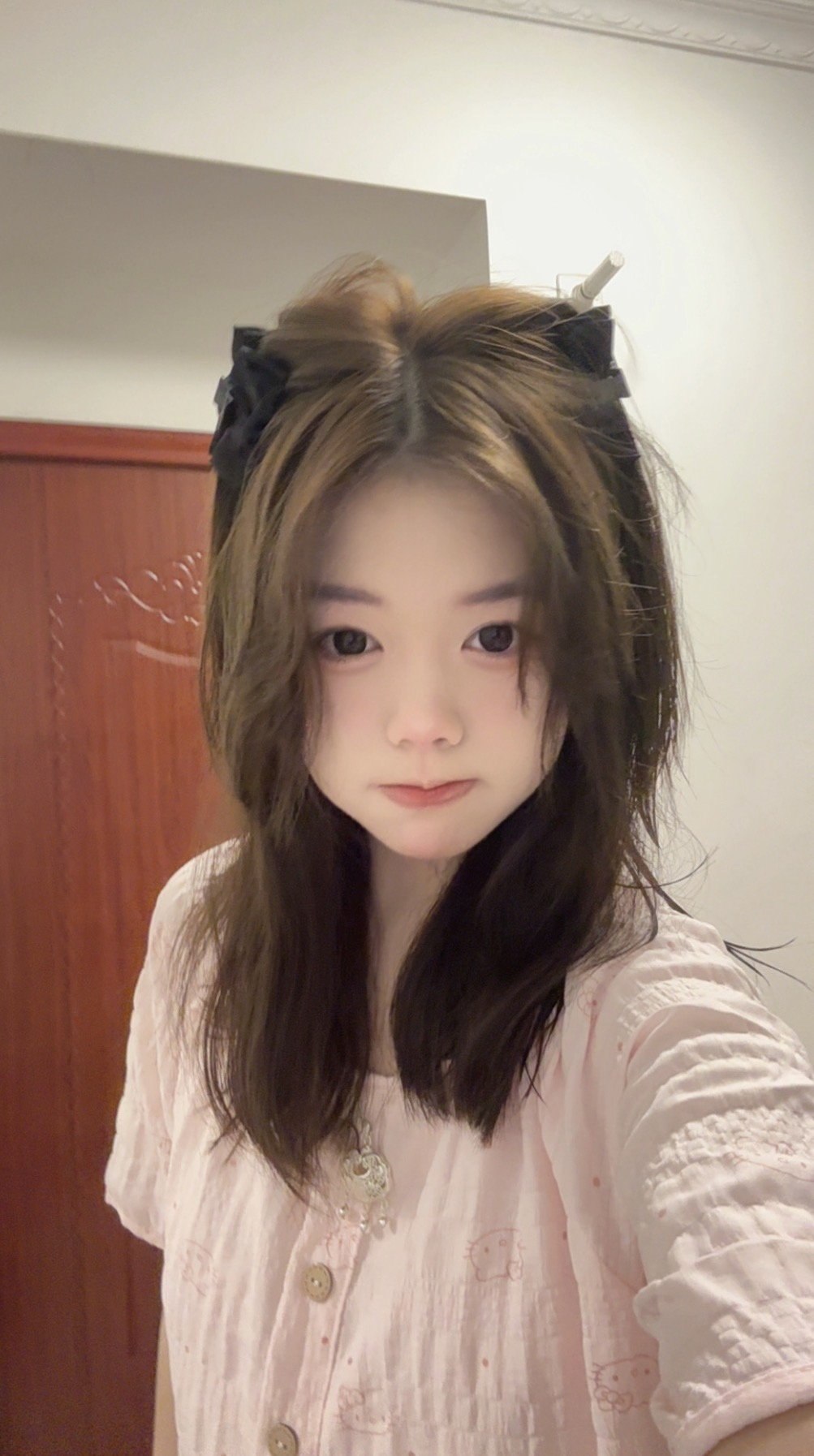 广东 广州 18岁 160cm 50 B杯 刚毕业 活泼有趣好色 会打王者荣耀 会乖 听话 情绪价值 任意姿势 可喝一点红酒会讲潮汕话 SM:是 无套:可 口交:可 过夜:可 同居:可 可飞:可 价格:30 特点:活泼有趣好色 会打王者荣耀 会乖 听话 情绪价值 任意姿势 可喝一点红酒会讲潮汕话
