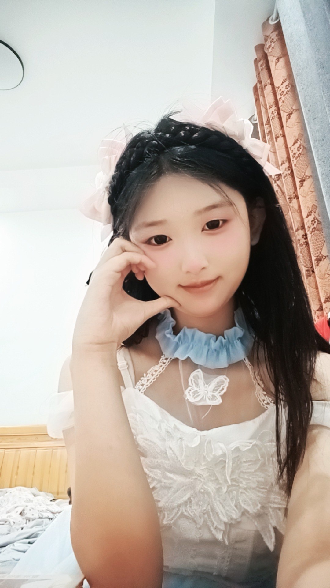 山东 临沂 18岁 173cm 120 C杯 待业 极品嫩妹,极品嫩妹,单纯乖巧可爱,纯粹、干净,带着未被驯化的元气。既有邻家妹妹的随性可爱,又有刻在骨子里的体贴与温柔,情绪价值直接拉满。因为离家出走家里断了生活费,想找真心对她好的哥哥,懂的来,精品错过就没了 抽烟纹身:无 SM:否 无套:否 口交:否 过夜:可 同居:可 可飞:可 价格:2 特点:极品嫩妹,极品嫩妹,单纯乖巧可爱,纯粹、干净,带着未被驯化的元气。既有邻家妹妹的随性可爱,又有刻在骨子里的体贴与温柔,情绪价值直接拉满。因为离家出走家里断了生活费,想找真心对她好的哥哥,懂的来,精品错过就没了