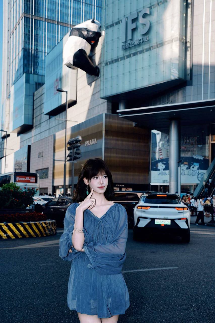 广西 贵港 21岁 165cm 80 B杯 上班 干净 温柔善良 身材好 抽烟纹身:一点点纹身 SM:否 无套:可 口交:可 过夜:可 同居:否 可飞:可 外省 港澳否 价格:4 特点:干净 温柔善良 身材好
