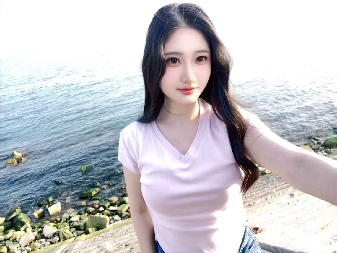 山东 潍坊 25岁 168cm 108 B杯 工作 温柔听话善于倾听,腿长,身材比例不错 抽烟纹身:无 SM:是 无套:可 口交:可 过夜:可 同居:否 可飞:可 价格:4.5 特点:温柔听话善于倾听,腿长,身材比例不错