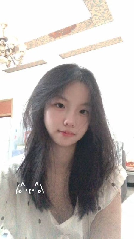 河南 驻马店 18岁 155cm 98 B杯 学生 第一次找 比较有耐心 抽烟纹身:无 SM:可 无套:可 口交:可 过夜:否 同居:否 可飞:否 价格:60 特点:第一次找 比较有耐心