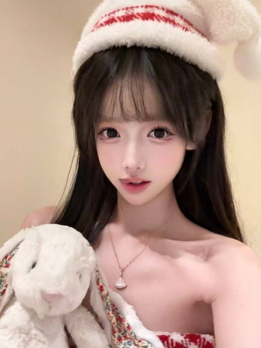 广东 广州 19岁 163cm 39 B杯 学生 白幼瘦,冷白皮,会芭蕾、钢琴,懂事事少,无整容 抽烟纹身:无 无套:否 口交:可 过夜:可 可飞:可 价格:70 特点:白幼瘦,冷白皮,会芭蕾、钢琴,懂事事少,无整容