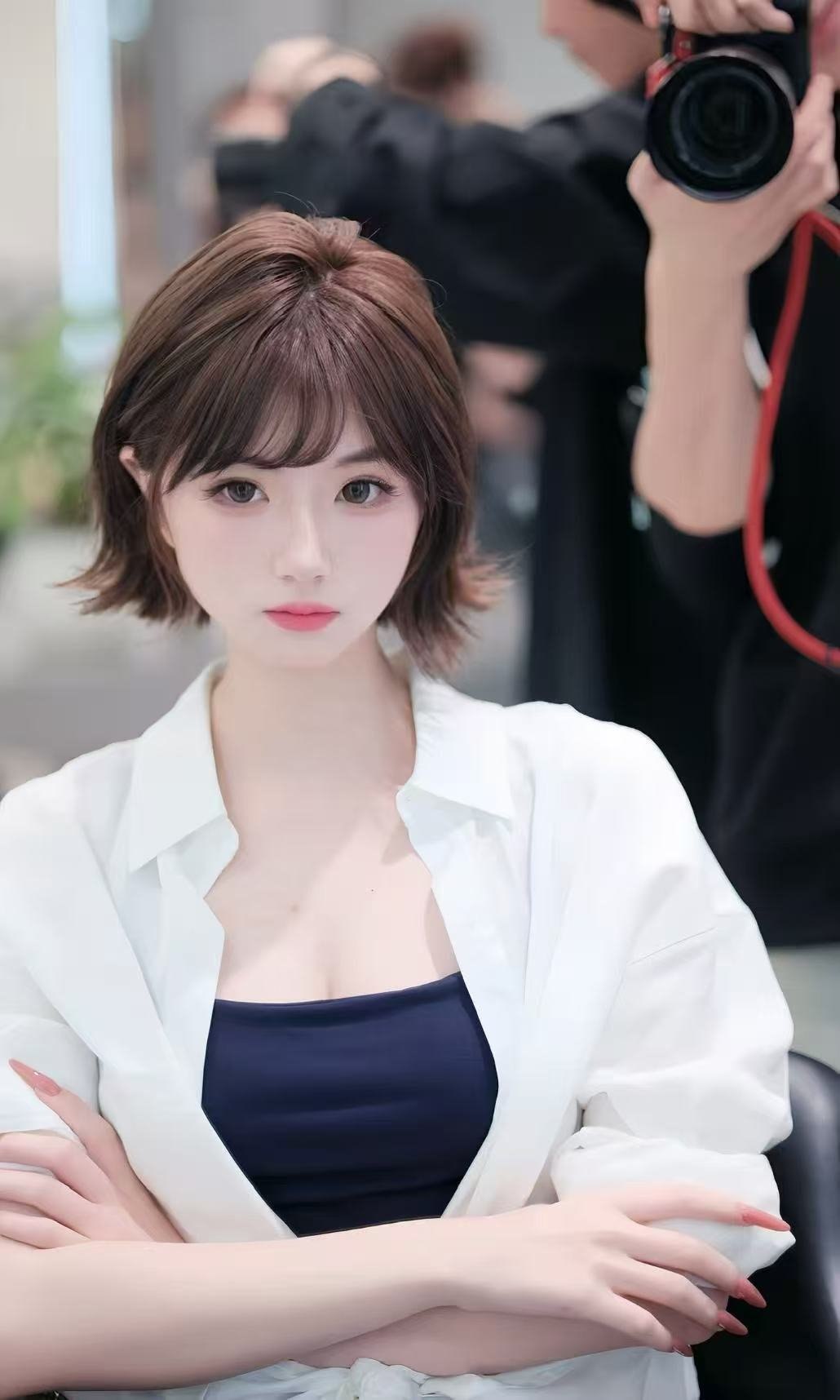 浙江 宁波 19岁 168cm 90 B杯 工作 腿长身材好本人比照片好看 缺钱第一次出来找 性格好 配合度高 听话 抽烟纹身:有抽烟无纹身 SM:是 无套:可 口交:可 过夜:可 同居:否 可飞:可 价格:15 特点:腿长身材好本人比照片好看 缺钱第一次出来找 性格好 配合度高 听话