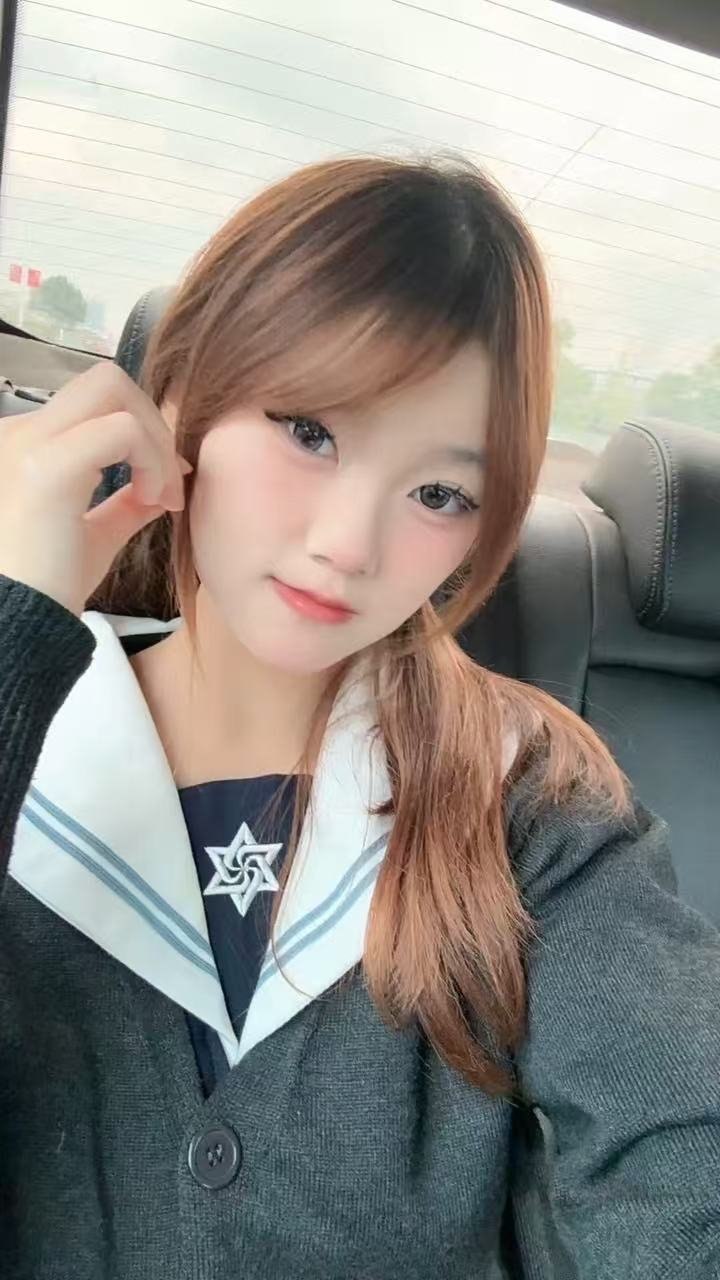 江苏 苏州 19岁 163cm 86 B杯 女生 比较会吧 抽烟纹身:可抽烟有纹身 SM:可 无套:否 口交:可 过夜:否 同居:否 可飞:可 附近省份 价格:5 特点:比较会吧