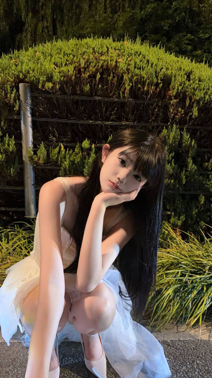 江苏 苏州 18岁 162cm 85 B杯 淑女 文静 听指挥 SM:是 无套:可 口交:可 过夜:可 同居:否 可飞:可 其他城市 外省 价格:10 特点:淑女 文静 听指挥