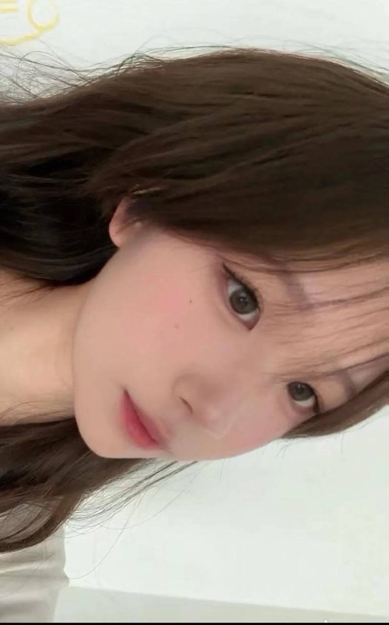 安徽 淮南 21岁 164cm 94 B杯 学生 配合度高 抽烟纹身:无 SM:轻度 无套:可 口交:可 过夜:可 同居:否 可飞:能 价格:8 特点:配合度高
