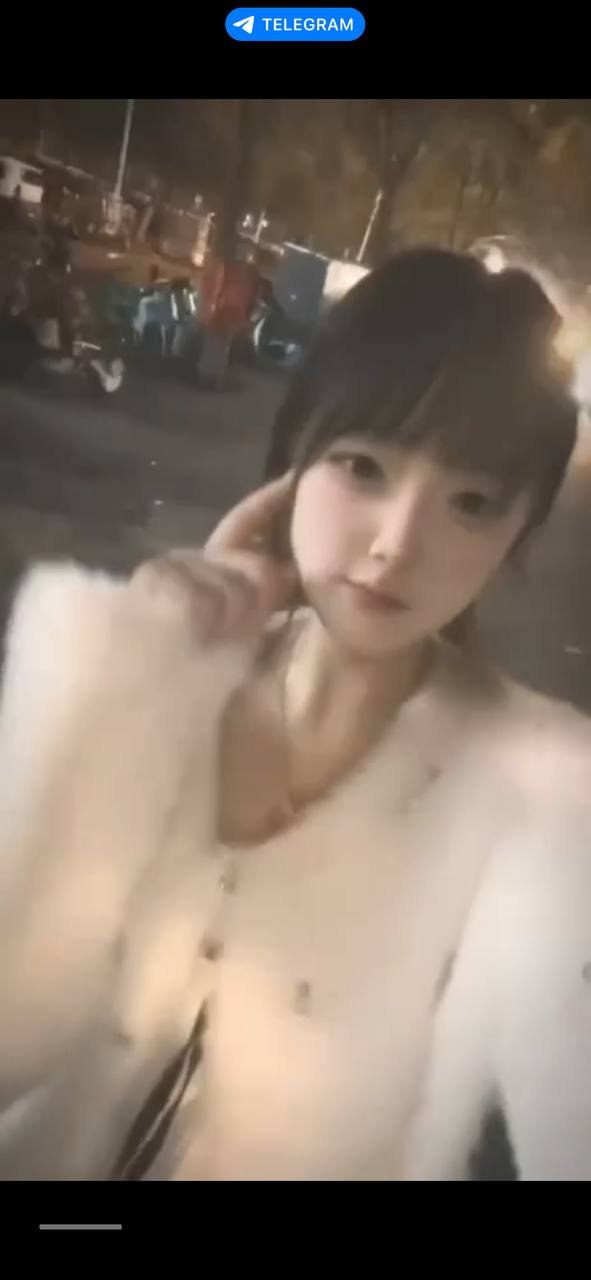 安徽 阜阳 19岁 160cm 110 B杯 年纪小 懂事 抽烟纹身:无纹身 SM:否 无套:否 口交:否 过夜:可 同居:否 可飞:否 价格:0.5 特点:年纪小 懂事