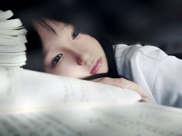 湖南 衡阳 18岁 165cm 89 A杯 学生 SM:否 无套:可 口交:可 过夜:可 同居:否 可飞:可 其他城市 港澳 价格:8