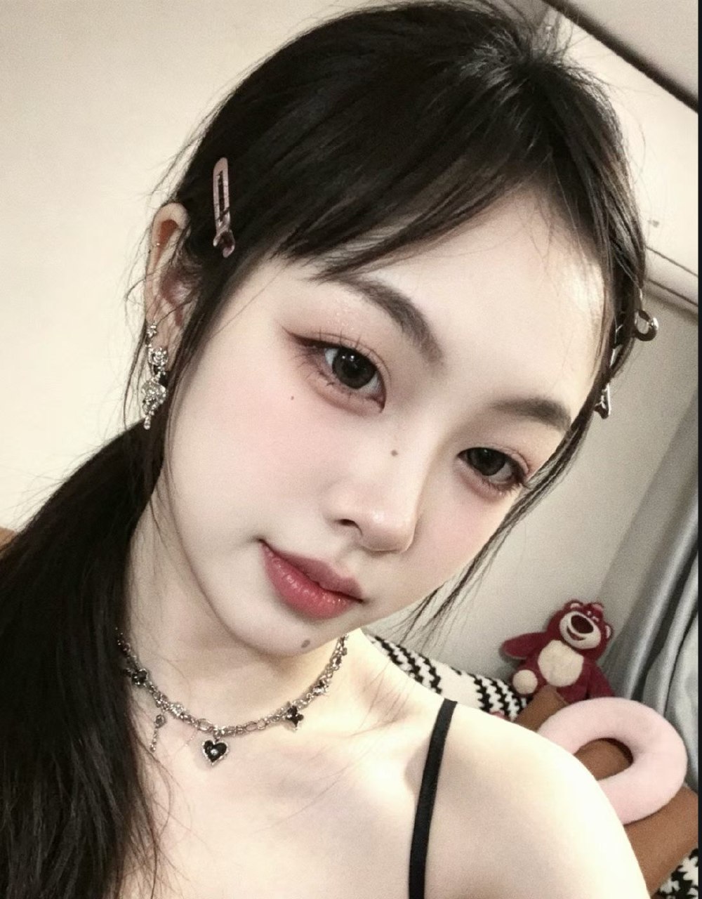吉林 长春 25岁 160cm 110 互联网 抽烟纹身:有纹身 SM:否 无套:可 口交:否 过夜:可 同居:可 可飞:可 价格:20