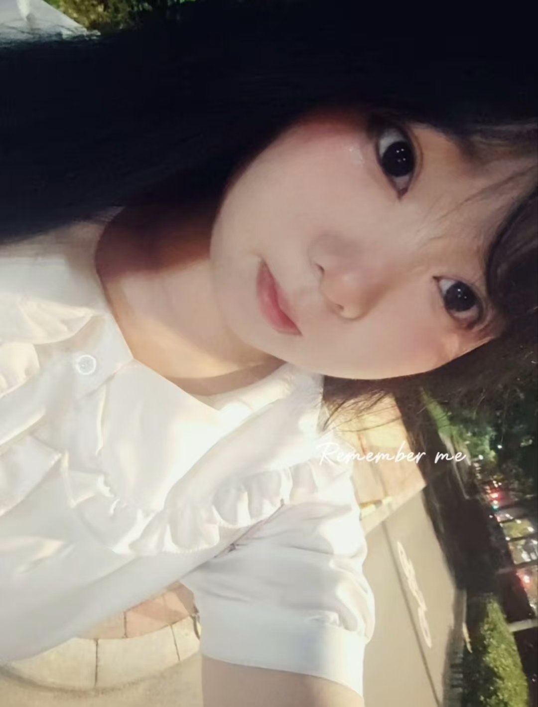 山东 济南 18岁 160cm 120 C杯 工作 可爱 温柔 抽烟纹身:无 SM:是 无套:可 口交:可 过夜:可 同居:否 可飞:否 价格:6 特点:可爱 温柔