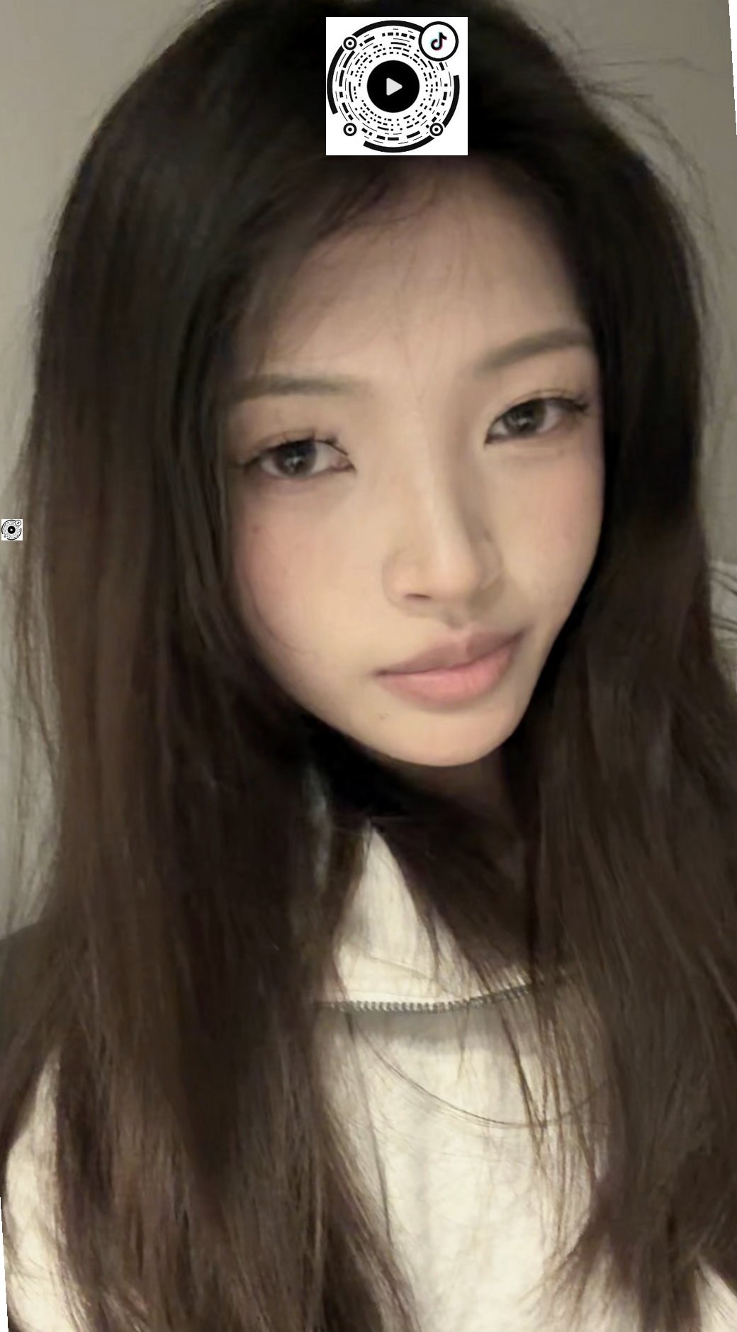 云南 昆明 20岁 166.5cm 94 B杯 学生 身材好,口活好 不是很过分的的要求都可以接受 抽烟纹身:无 SM:是 无套:可 口交:可 过夜:否 同居:否 可飞:不能 价格:5 特点:身材好,口活好 不是很过分的的要求都可以接受