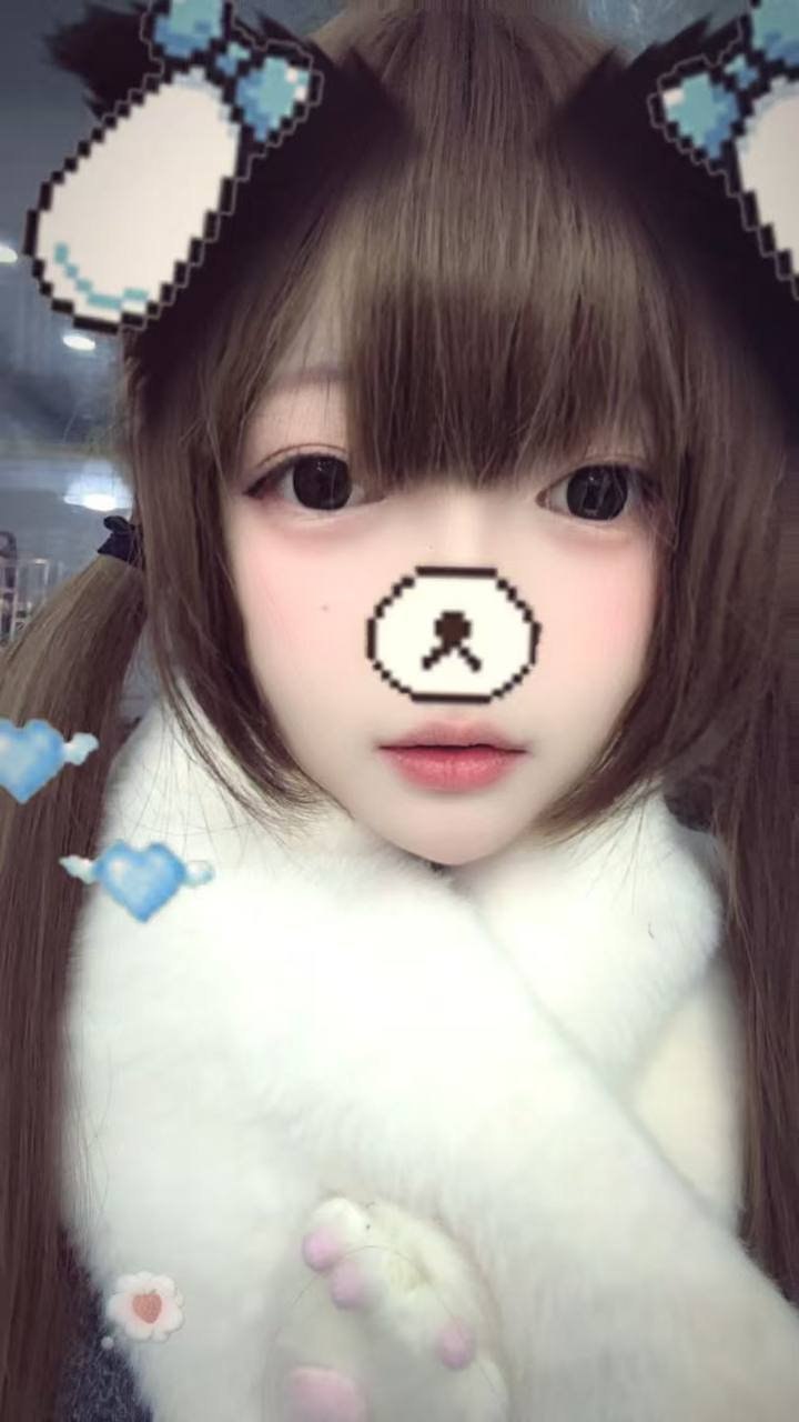 浙江 台州 18岁 168cm 106 B杯 无 搞笑吧 抽烟纹身:无 SM:否 无套:可 口交:可 过夜:可 同居:否 可飞:否 价格:2 特点:搞笑吧