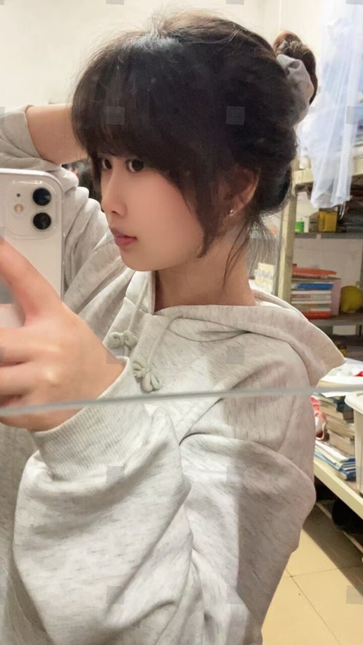 广西 钦州 18岁 158cm 116 B杯 学生 刚满 18 逼嫩皮肤柔滑白皙 性欲高床上不死鱼 懂事听话 抽烟纹身:无 SM:否 无套:否 口交:可 过夜:可 同居:否 可飞:否 价格:10 特点:刚满 18 逼嫩皮肤柔滑白皙 性欲高床上不死鱼 懂事听话