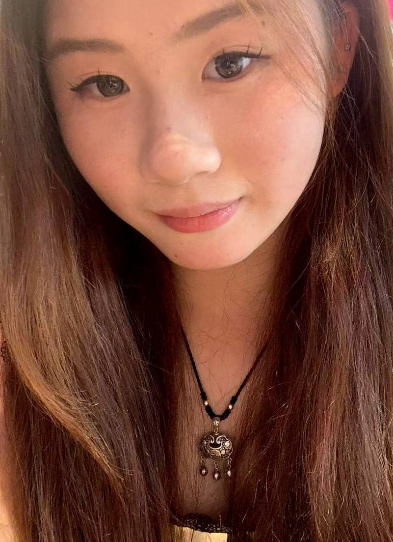 江西 南昌 19岁 159cm 98 B杯 外卖分拣 脾气好。情绪稳定。可口,乖巧听话。多姿势,会喷水。身材比例好。可开发多姿势。高品质。 抽烟纹身:有抽烟无纹身 SM:否 无套:否 口交:可 过夜:否 同居:否 可飞:本地 价格:4-5 特点:脾气好。情绪稳定。可口,乖巧听话。多姿势,会喷水。身材比例好。可开发多姿势。高品质。