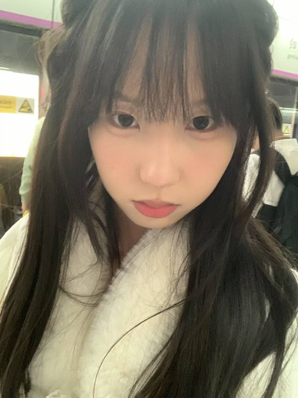 广东 广州 21岁 163cm 96 B杯 学生 性格好 懂事 抽烟纹身:无 SM:可 无套:可 口交:可 过夜:可 同居:可 可飞:可 价格:9 特点:性格好 懂事