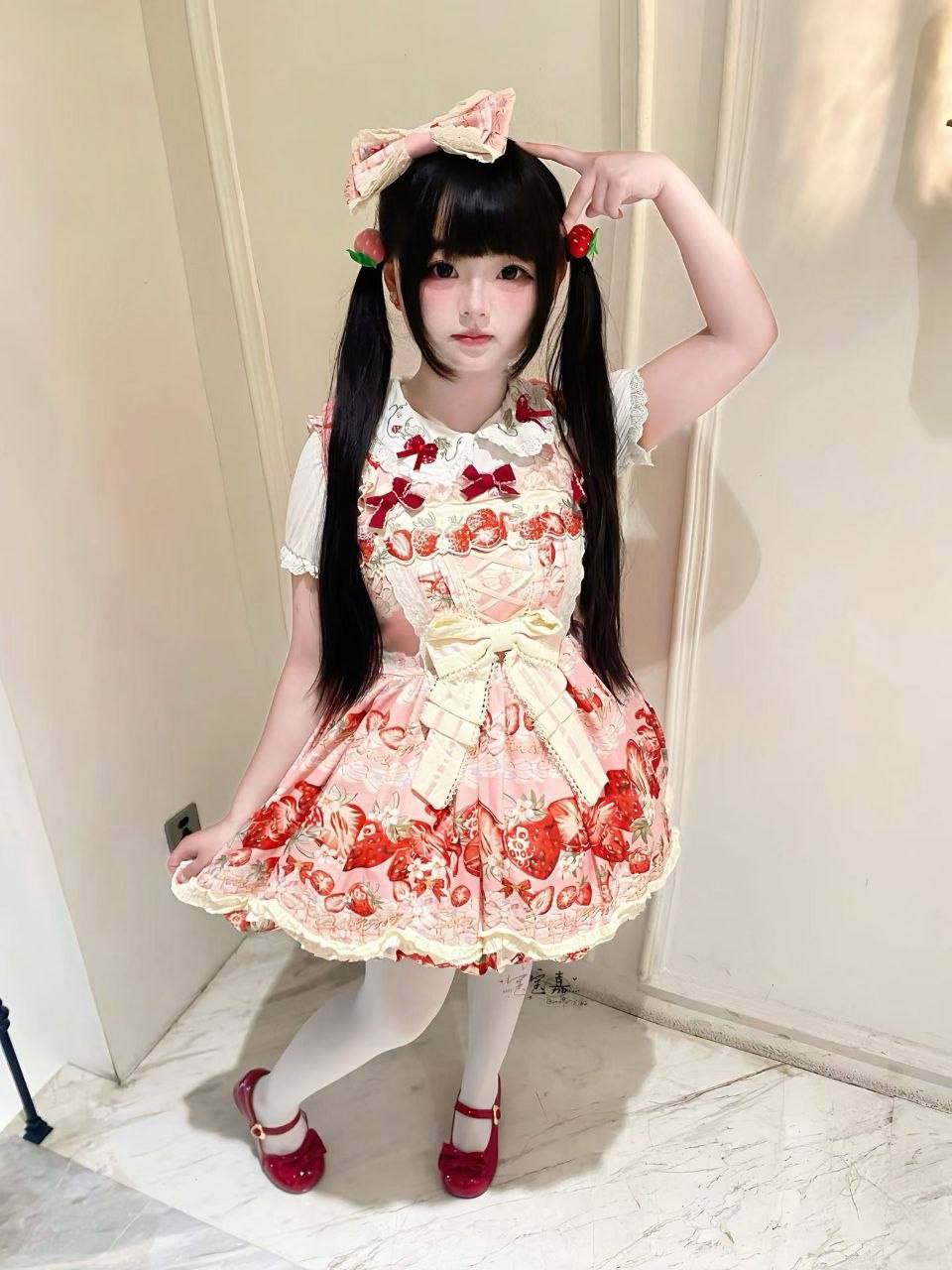 河南 郑州 18岁 160cm 120 C杯 学生 缺钱,懂事听话配合度高,年轻比较紧致 SM:是 无套:否 口交:可 过夜:可 可飞:否 价格:3 特点:缺钱,懂事听话配合度高,年轻比较紧致