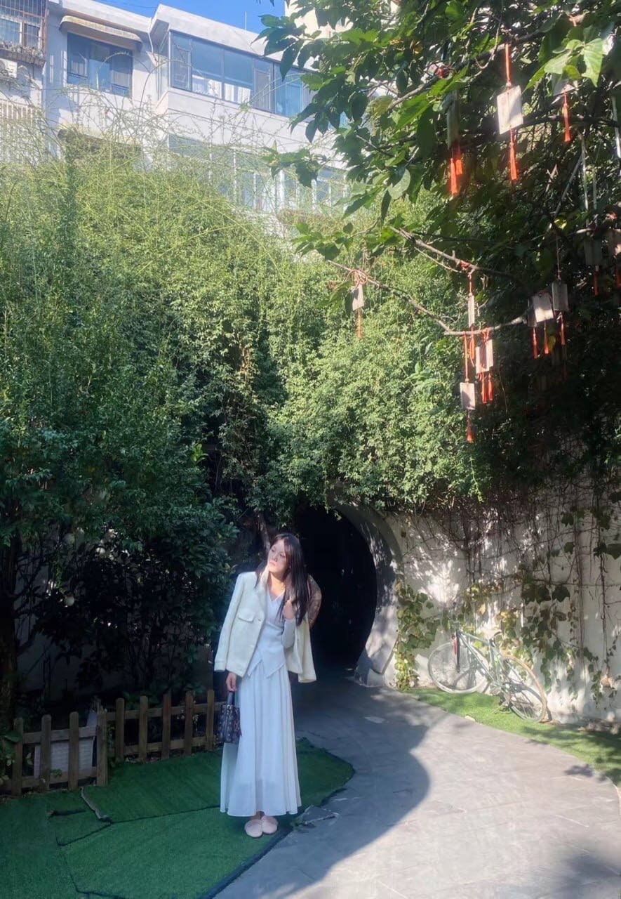 山东 泰安 19岁 167cm 115 B杯 学生 希望好好相处 抽烟纹身:无 SM:否 无套:否 口交:否 过夜:可 同居:可 可飞:可 价格:6 特点:希望好好相处