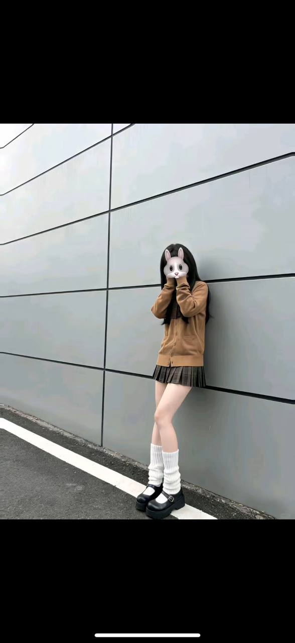 浙江 湖州 18岁 173cm 102 B杯 学生 幽默健谈 风趣可爱 SM:是 无套:可 口交:可 过夜:可 同居:可 可飞:可 价格:20 特点:幽默健谈 风趣可爱