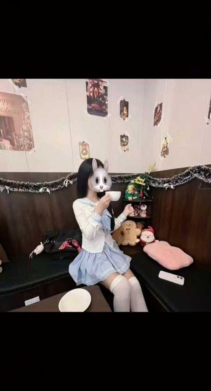 浙江 丽水 18岁 164cm 125 C杯 无 我很乖,能接受检测 抽烟纹身:无 SM:否 无套:否 口交:可 过夜:可 同居:可 可飞:否 价格:8 特点:我很乖,能接受检测