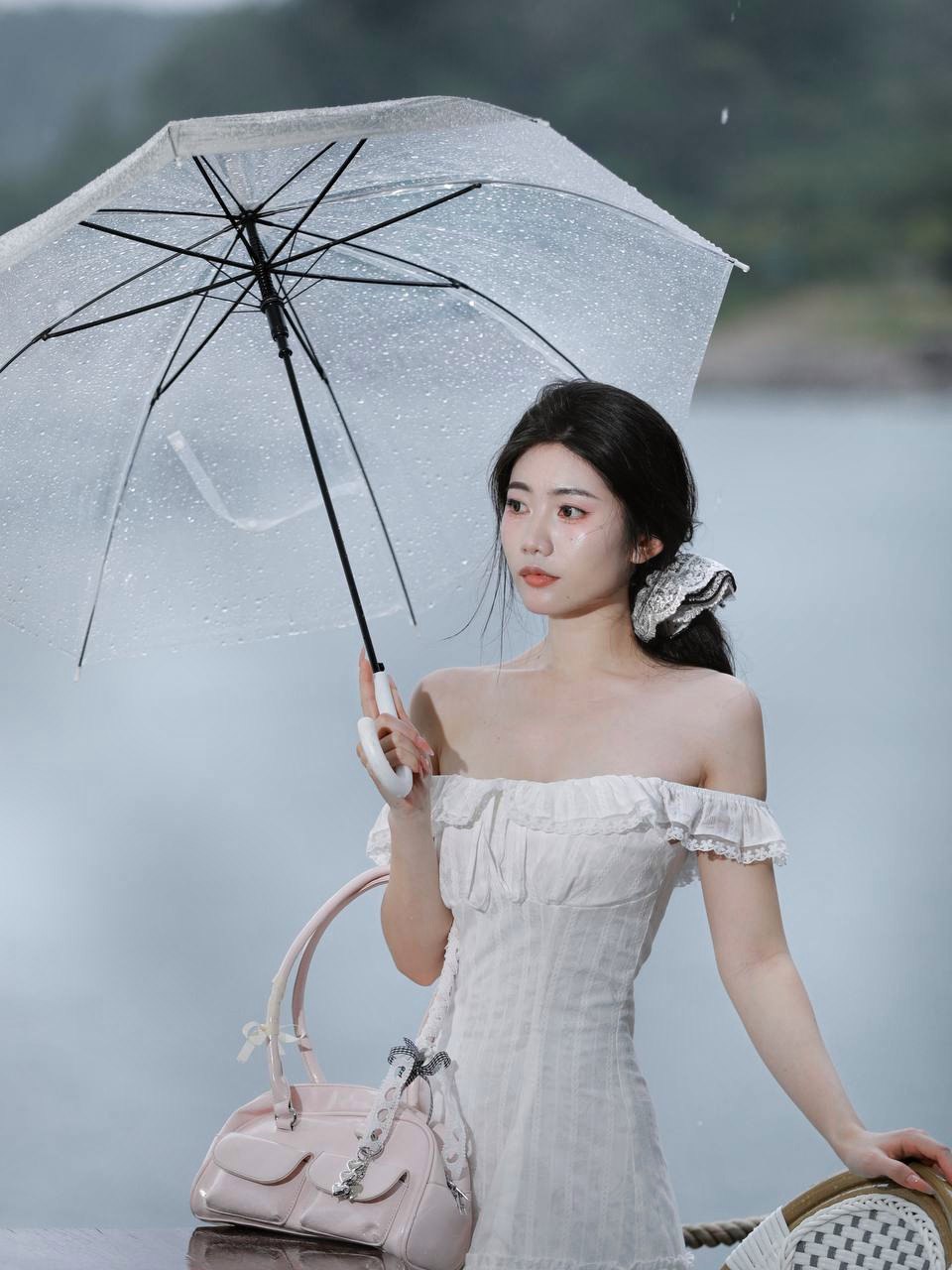 广东 东莞 25岁 162cm 50 B杯 跨境电商 抽烟纹身:无 SM:否 无套:否 口交:可 过夜:可 可飞:否 价格:10