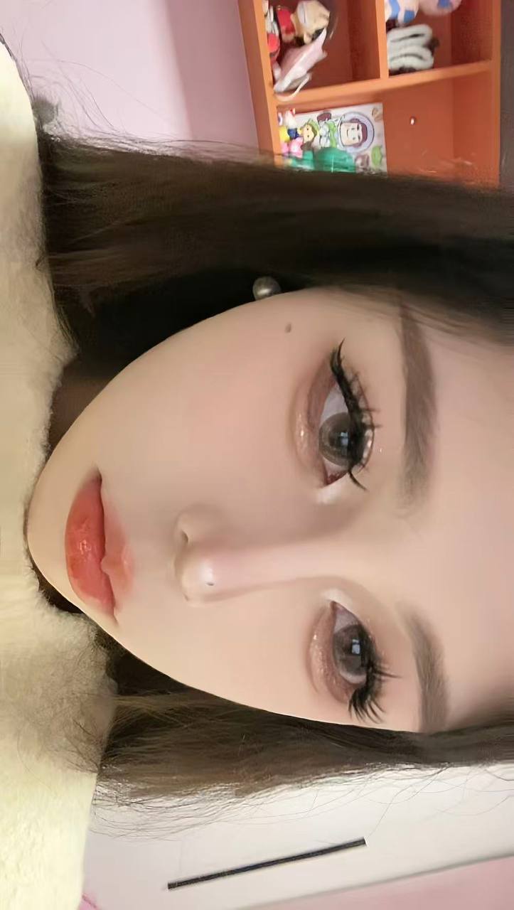河南 安阳 18岁 155cm 88 C杯 无 性格乖巧温柔体贴 共情能力强 活泼开朗 注重隐私 只在约定时间陪伴 不介入私人生活 不纠缠添麻烦 抽烟纹身:一点点纹身 SM:是 无套:可 口交:可 过夜:可 同居:否 可飞:可 价格:9 特点:性格乖巧温柔体贴 共情能力强 活泼开朗 注重隐私 只在约定时间陪伴 不介入私人生活 不纠缠添麻烦