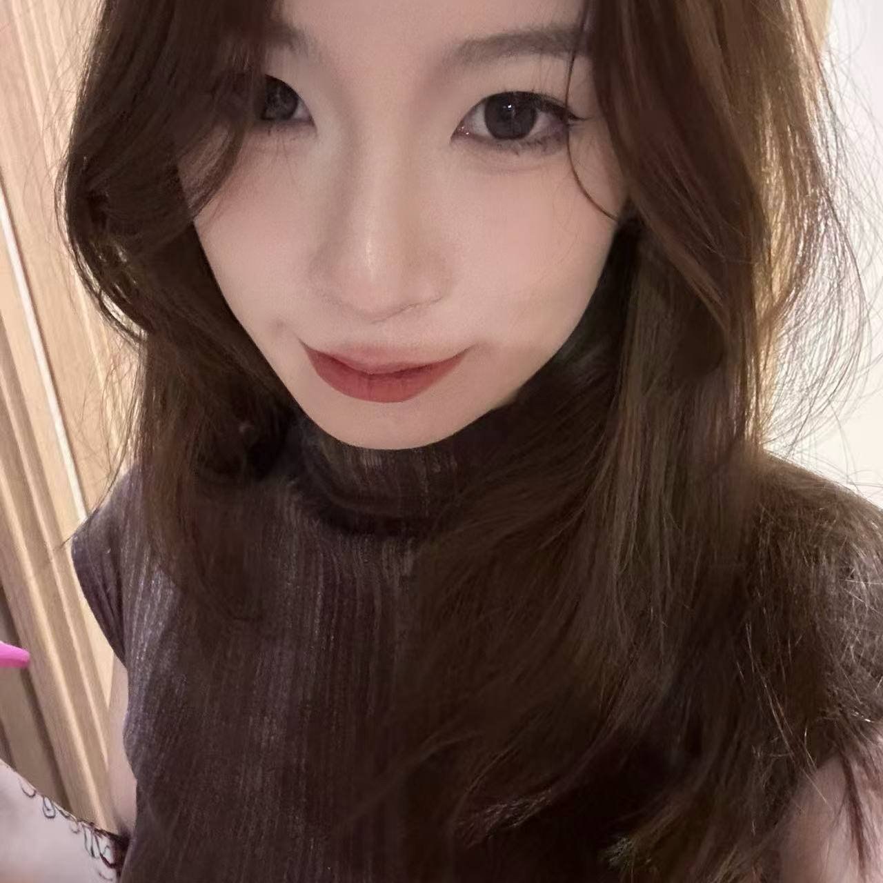 广东 广州 24岁 165cm 102 B杯 工作 气质小美,小 M,性格温柔脾气好,情商高 抽烟纹身:无 SM:可 无套:否 口交:可 过夜:可 同居:可 可飞:可 安全国家 价格:13 特点:气质小美,小 M,性格温柔脾气好,情商高