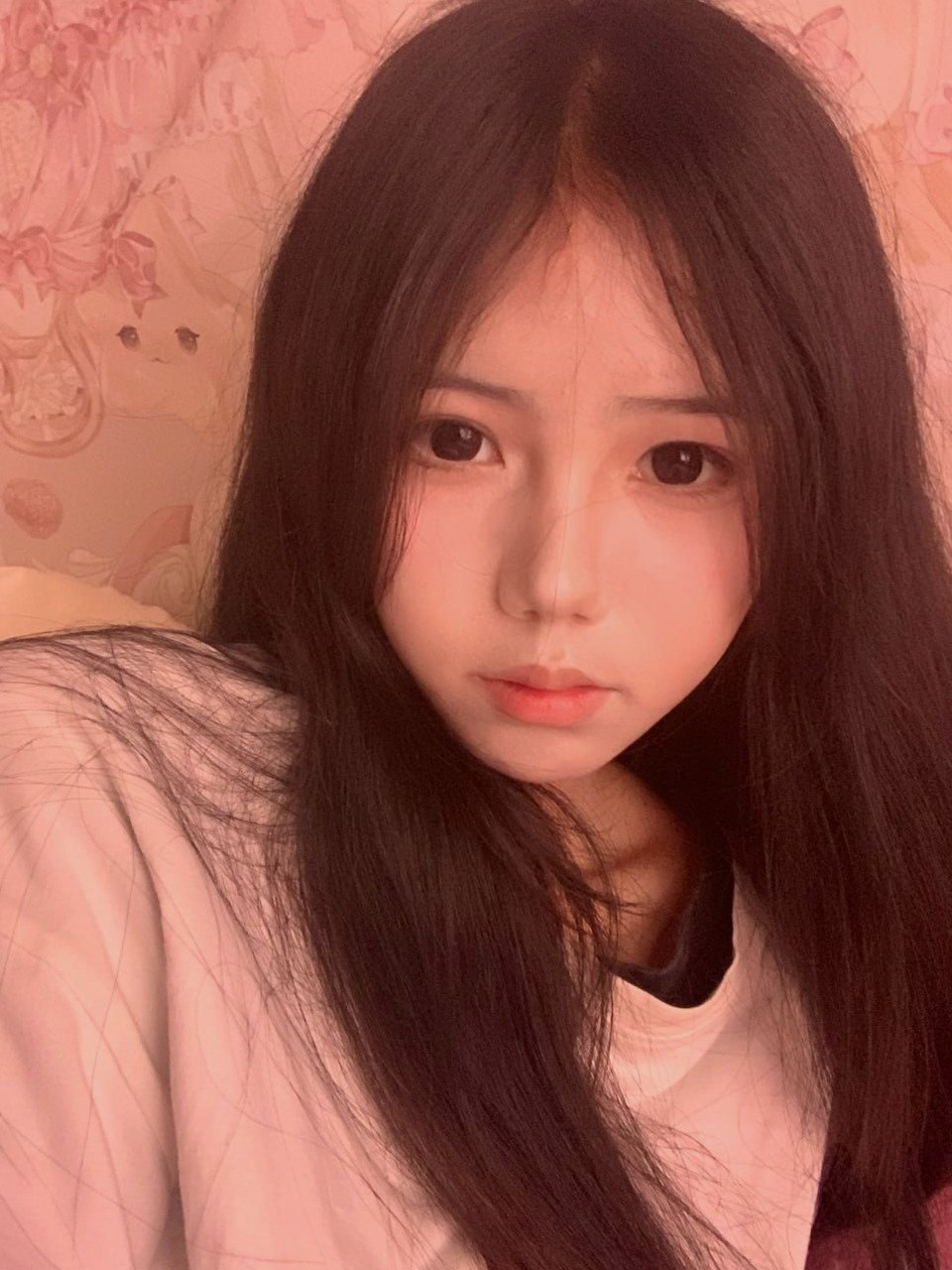 云南 瑞丽市 18岁 156cm 80 B杯 学生 可以给情绪价值 身材好 体贴粘人 温柔 抽烟纹身:无 SM:否 无套:可 口交:可 过夜:可 同居:否 可飞:不能 价格:10 特点:可以给情绪价值 身材好 体贴粘人 温柔