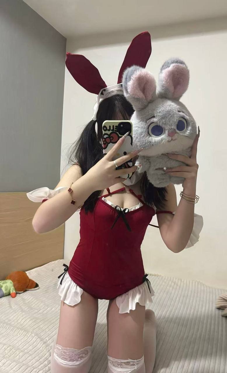 上海 上海 18岁 160cm 95 B杯 抽烟纹身:无 SM:是 无套:可 口交:可 过夜:可 同居:可 可飞:可 价格:10