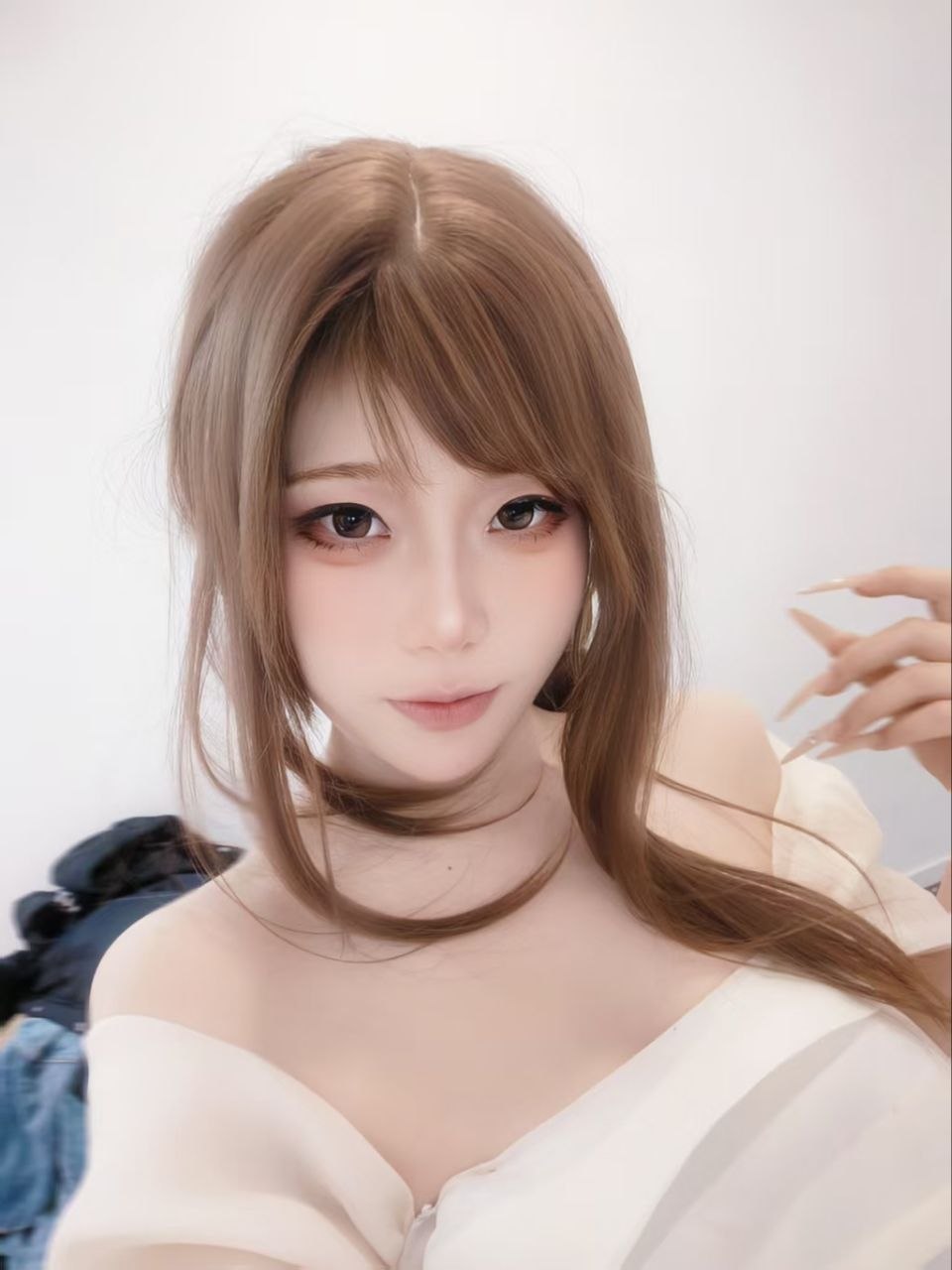 江西 南昌 23岁 160cm 100 B杯 护理师 玩过6年cos,可以成为你想要的女友,做过主播会提供情绪价值 抽烟纹身:抽烟有纹身 SM:轻微 无套:可 口交:可 过夜:可 同居:否 可飞:需要提前商量时间,出国看经济 价格:8 特点:玩过6年cos,可以成为你想要的女友,做过主播会提供情绪价值