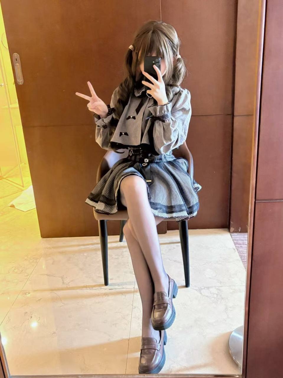 福建 厦门 18岁 165cm 99 A杯 学生 甜妹,提供情绪价值 可以点sm可以陪你体验一点新体验 SM:是 无套:否 口交:可 过夜:可 同居:可 可飞:能 价格:4 特点:甜妹,提供情绪价值 可以点sm可以陪你体验一点新体验