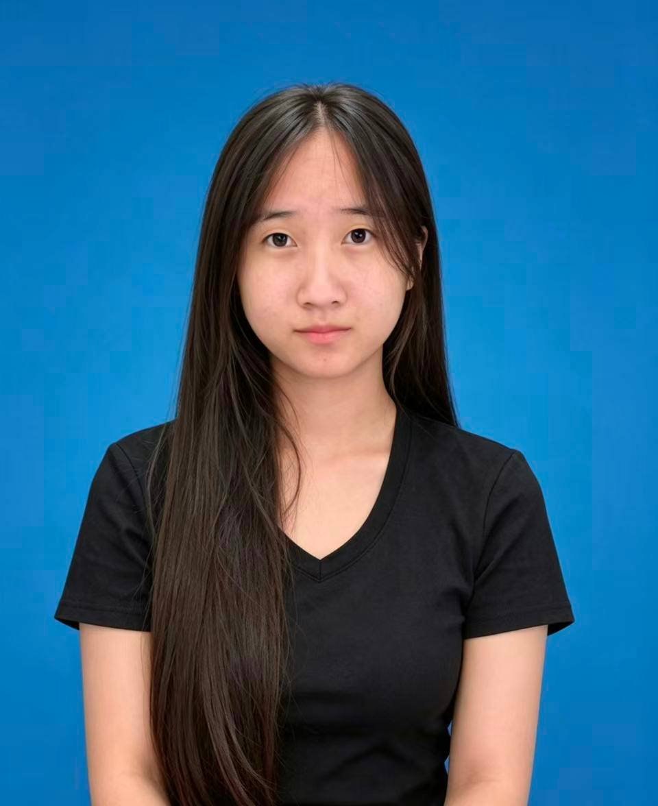 云南 昆明 18岁 156cm 110 B杯 学生 抽烟纹身:无 SM:否 无套:可 口交:否 过夜:可 同居:否 可飞:否 价格:3