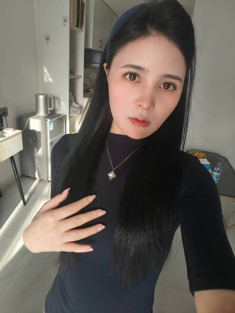 浙江 湖州 29岁 157cm 83 A杯 销售 温柔且外向 SM:否 无套:否 口交:可 过夜:可 同居:可 可飞:可其他城市,不可港澳 价格:20 特点:温柔且外向