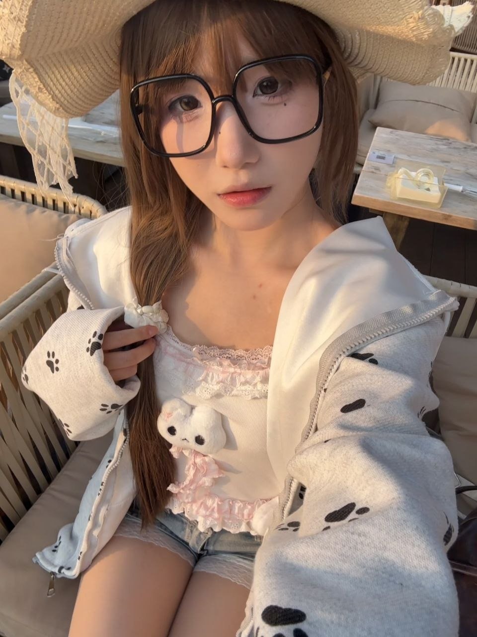 福建 厦门 18岁 161cm 90 B杯 学生 爱打游戏,喜欢小动物,性格活泼开朗,开心果会照顾情绪,粘人,听话,懂事 SM:是 无套:可 口交:否 过夜:可 同居:可 可飞:可 周边及外省 价格:10 特点:爱打游戏,喜欢小动物,性格活泼开朗,开心果会照顾情绪,粘人,听话,懂事