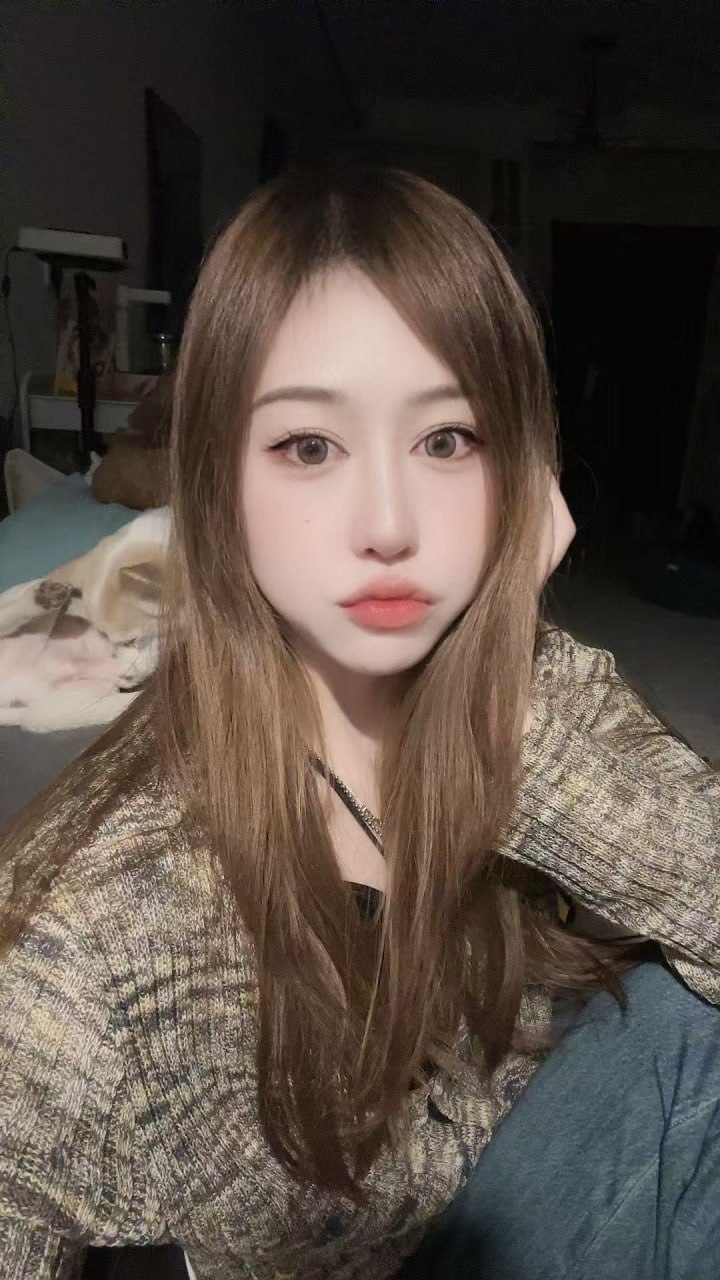 山东 临沂 28岁 165cm 98 B杯 大专 做饭好吃 有情商会聊天 抽烟纹身:无 SM:否 无套:可 口交:可 过夜:可 可飞:本地最好 价格:8 特点:做饭好吃 有情商会聊天