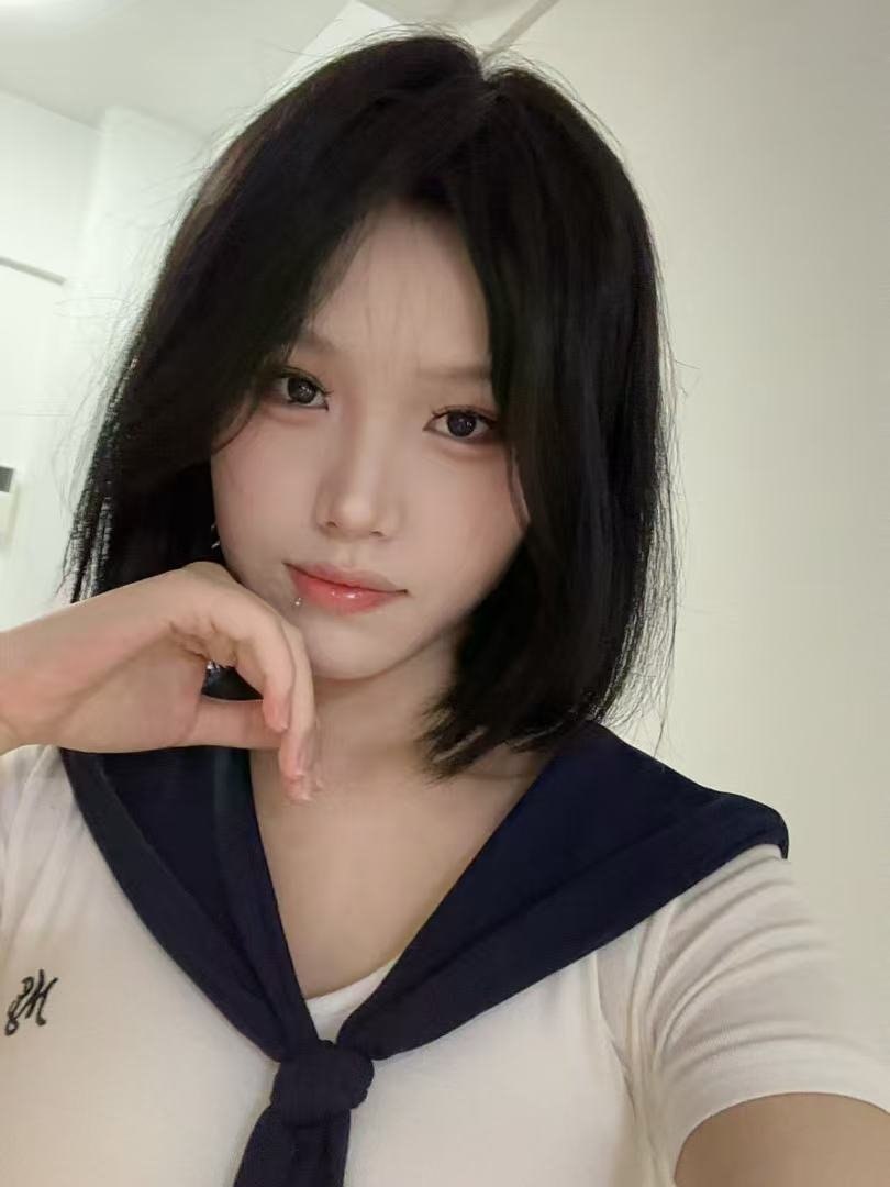 福建 泉州 23岁 162cm 96 网商客服 身材好水多 开朗 会提供情绪价值 抽烟纹身:无纹身 SM:是 无套:可 口交:可 过夜:可 同居:否 可飞:否 价格:10 特点:身材好水多 开朗 会提供情绪价值