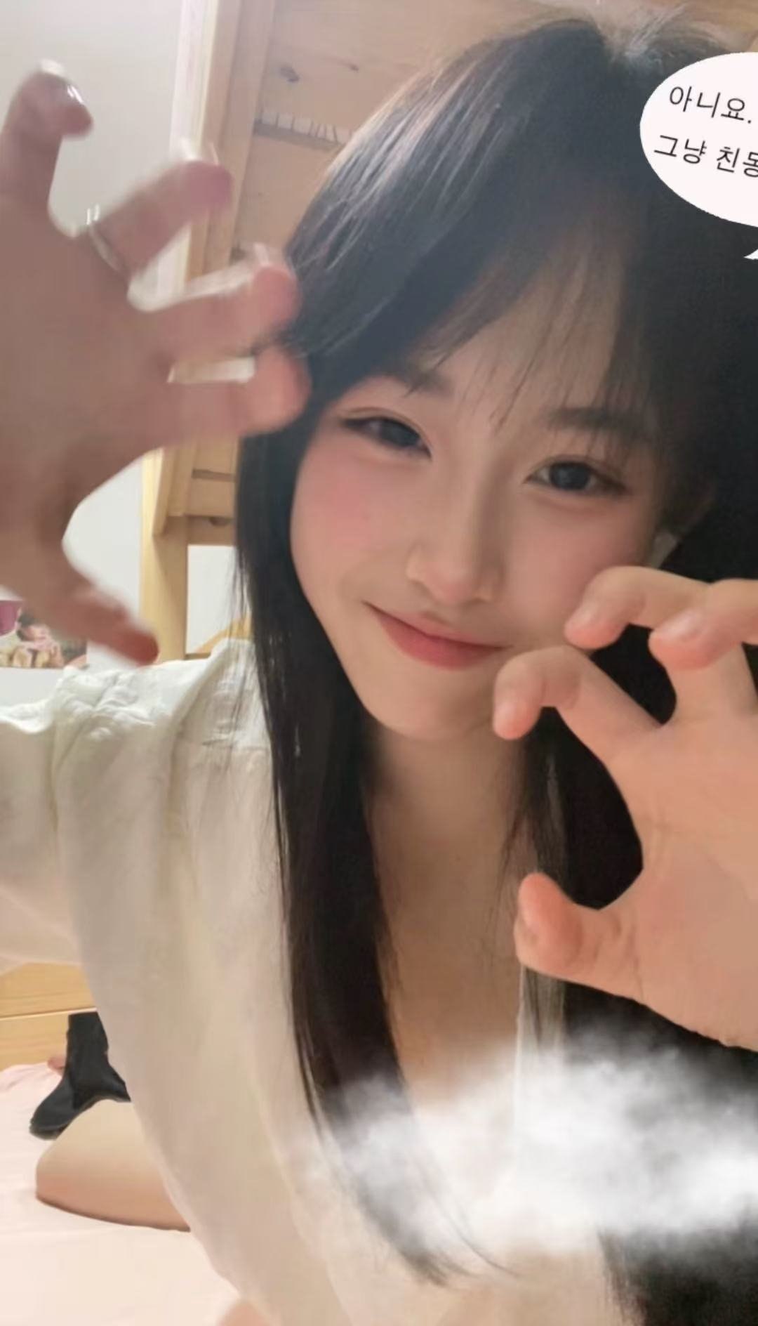 云南 昆明 19岁 165cm 86 B杯 学生 嘴甜有耐心会哄人肤白腿长会唱歌跳舞喜欢cosplay配合度高会提供情绪价值 抽烟纹身:有抽烟有纹身 SM:是 无套:否 口交:否 过夜:否 同居:否 可飞:不能 价格:2 特点:嘴甜有耐心会哄人肤白腿长会唱歌跳舞喜欢cosplay配合度高会提供情绪价值