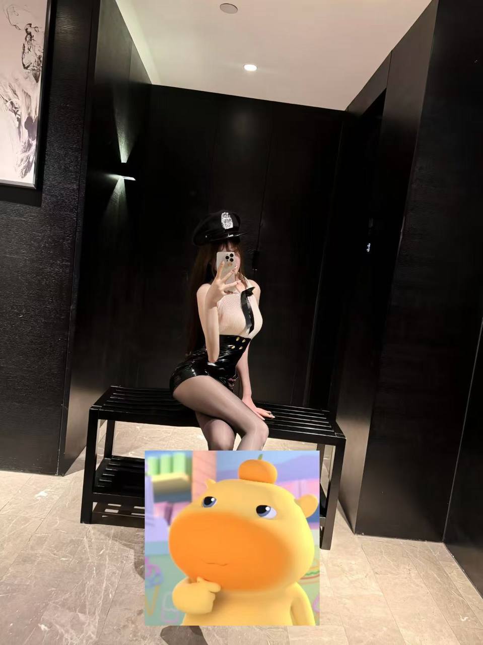 河南 郑州 22岁 168cm 95 B杯 博主 听话懂事,会照顾人,皮肤冷白皮,甜美清纯 懂礼仪谈吐文雅有素质 情商高 不会冷场,情绪稳定,从不轻易急躁或焦虑。没有不良嗜好,相处起来让人安心,风格可以多变,甜美性感你喜欢的风格都可以尝试驾驭,腿很长,身边的人都夸我气质好,能给你不一样的情绪价值,b紧水多 SM:是 无套:否 口交:可 过夜:可 同居:否 可飞:可 其他城市外省 价格:8 特点:听话懂事,会照顾人,皮肤冷白皮,甜美清纯 懂礼仪谈吐文雅有素质 情商高 不会冷场,情绪稳定,从不轻易急躁或焦虑。没有不良嗜好,相处起来让人安心,风格可以多变,甜美性感你喜欢的风格都可以尝试驾驭,腿很长,身边的人都夸我气质好,能给你不一样的情绪价值,b紧水多