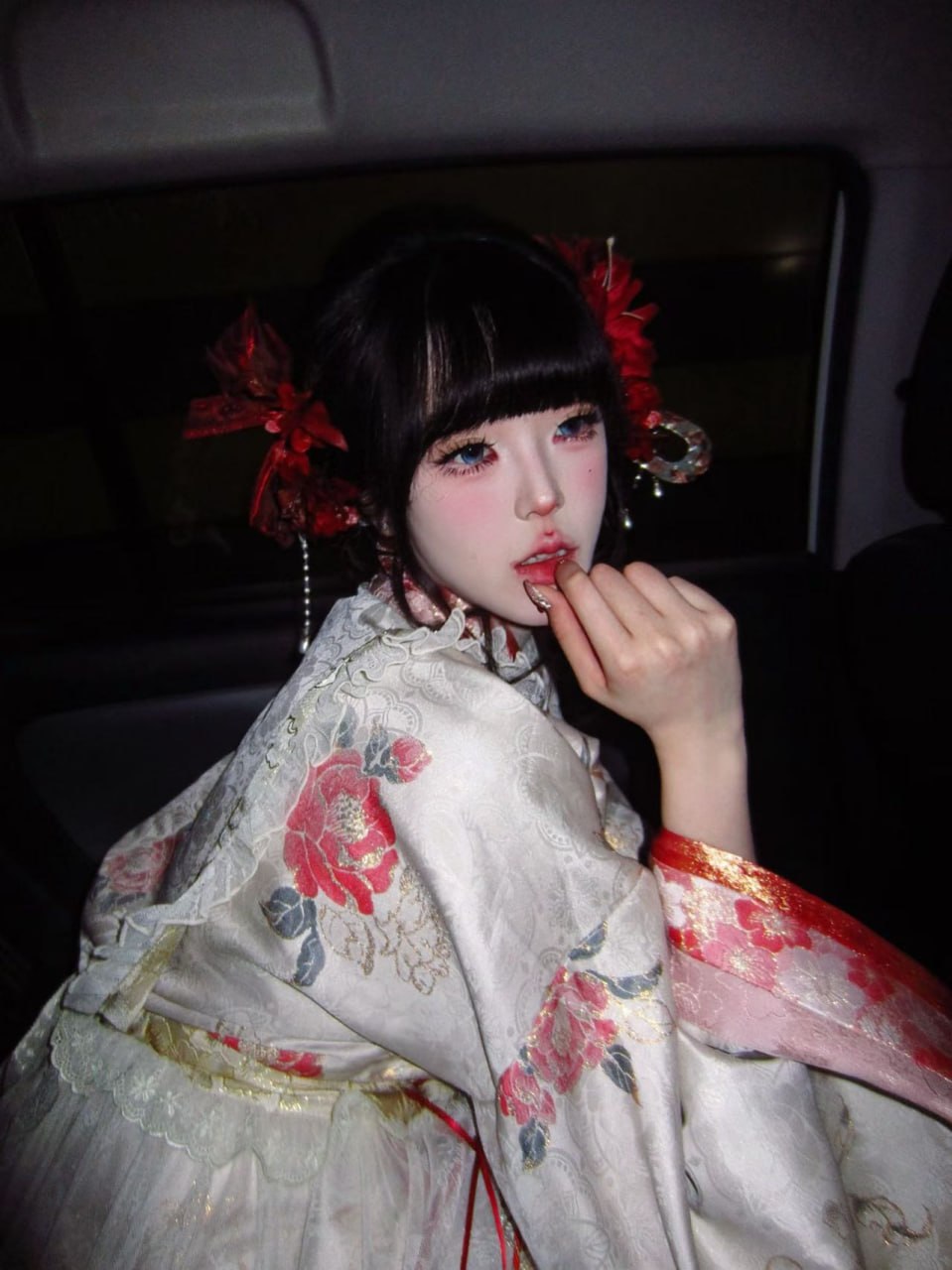 湖南 长沙 22岁 175cm 53 B杯 模特 肤白貌美腿长110 属性m听话 白虎三点粉 照片本人不AI不照骗 0整容 本人比照片好看可验 抽烟纹身:不抽烟有纹身 SM:是 无套:可 口交:可 过夜:可 同居:可 可飞:可 港澳没证 价格:12 特点:肤白貌美腿长110 属性m听话 白虎三点粉 照片本人不AI不照骗 0整容 本人比照片好看可验