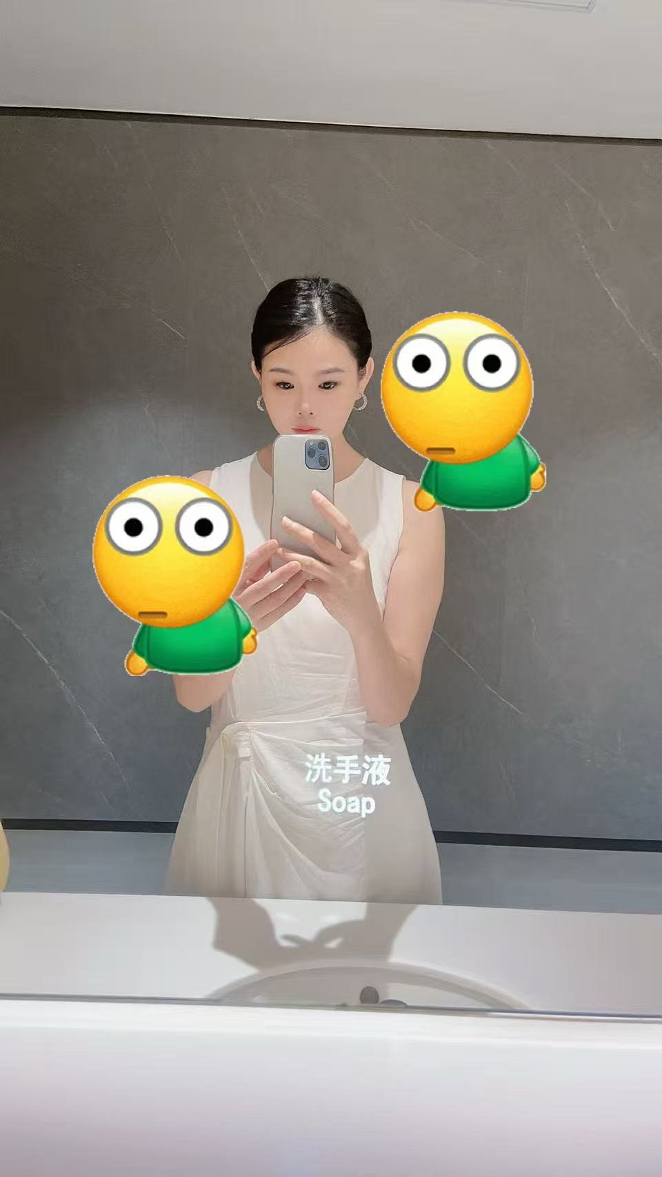 湖北 武汉 27岁 165cm 100 B杯 幼师 温柔,懂事、会配合、皮肤白、会来事儿 抽烟纹身:无 SM:否 无套:可 口交:可 过夜:可 同居:可 可飞:可 价格:5 特点:温柔,懂事、会配合、皮肤白、会来事儿