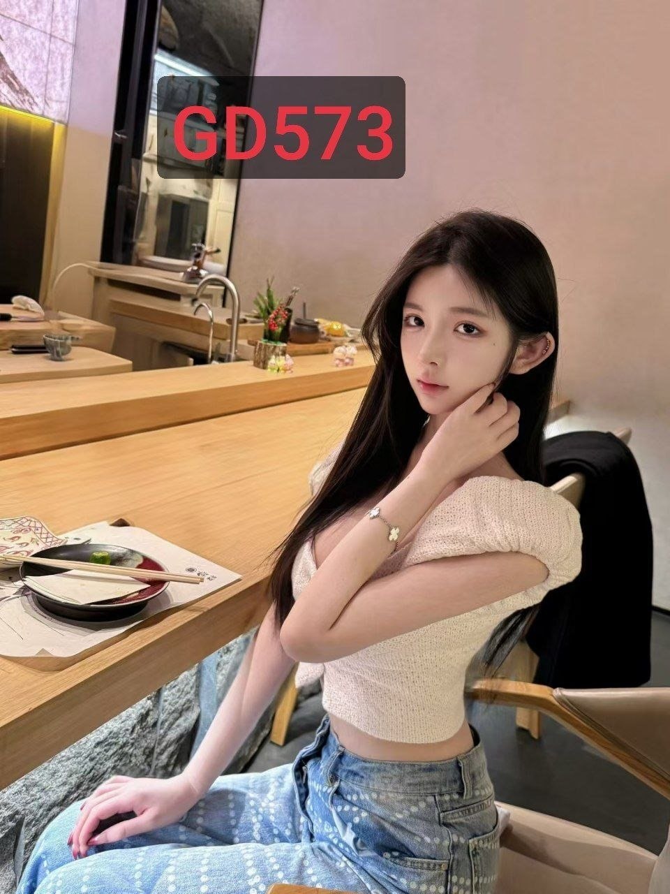 福建 厦门 20岁 168cm 44 D杯 学生 颜值高,身材好 熊大 性格好 抽烟纹身:无纹身 SM:轻度 无套:可 口交:可 过夜:可 可飞:可 外省 新马泰日韩 价格:27 特点:颜值高,身材好 熊大 性格好